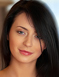 Met Art - Presenting Lili